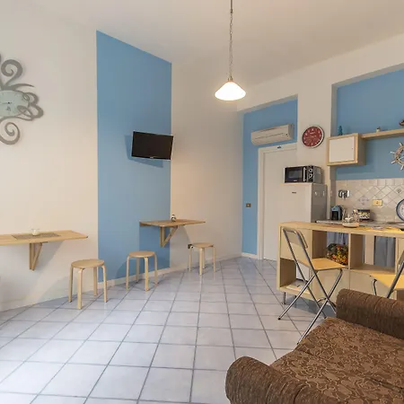 Posidonia Bed & Breakfast 4*