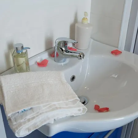 Posidonia Bed & Breakfast 3*