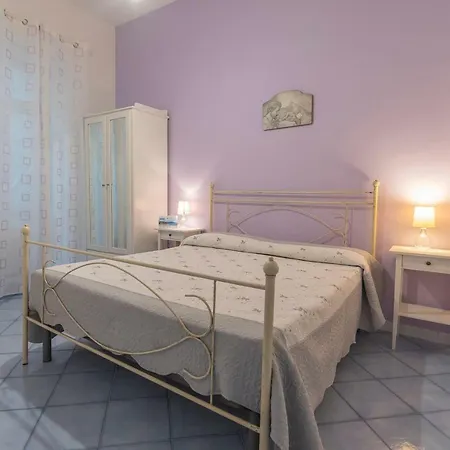 Bed & Breakfast Posidonia 3*