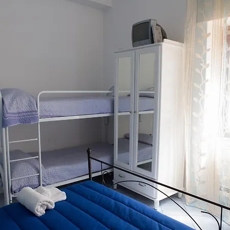 Posidonia Bed and Breakfast