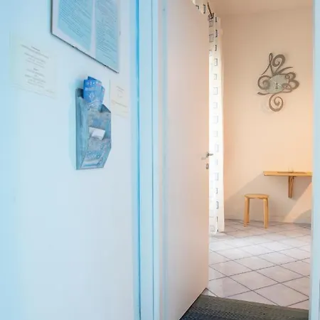 Posidonia Bed & Breakfast 4*