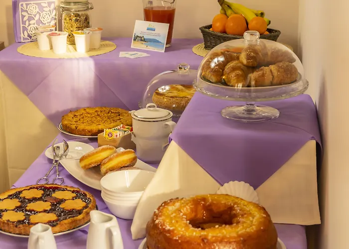 Posidonia Oda ve Kahvaltı