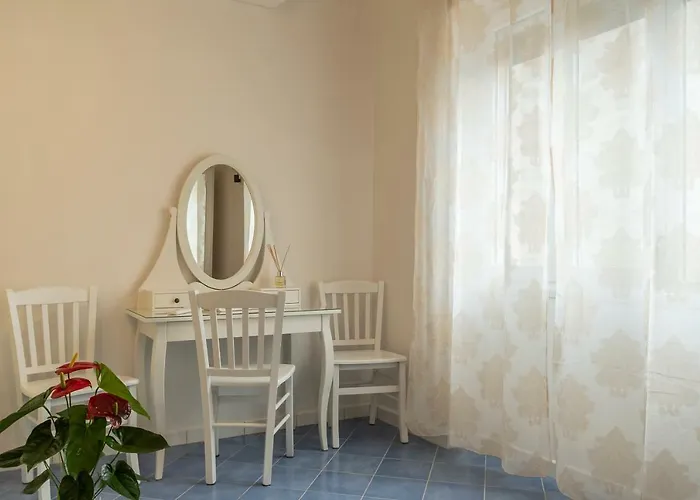 Couette-café Posidonia 4*